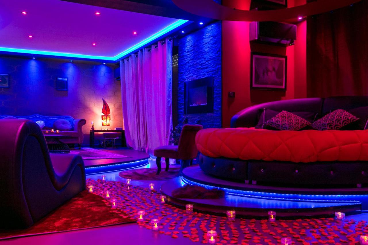 L'Insolite Spa Privatif "Suite Luxueuse-Jacuzzi" Toulouse Exterior photo