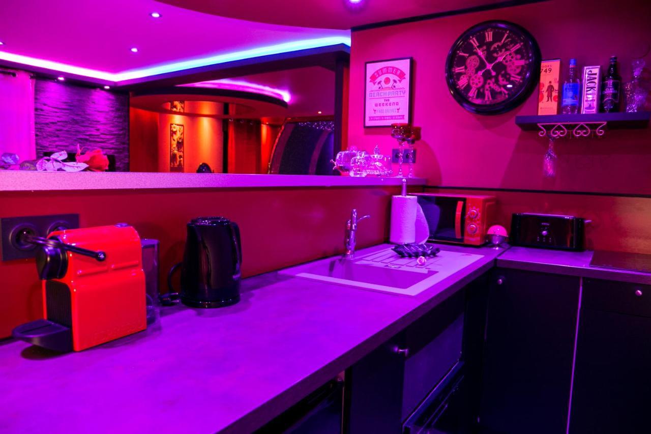 L'Insolite Spa Privatif "Suite Luxueuse-Jacuzzi" Toulouse Exterior photo