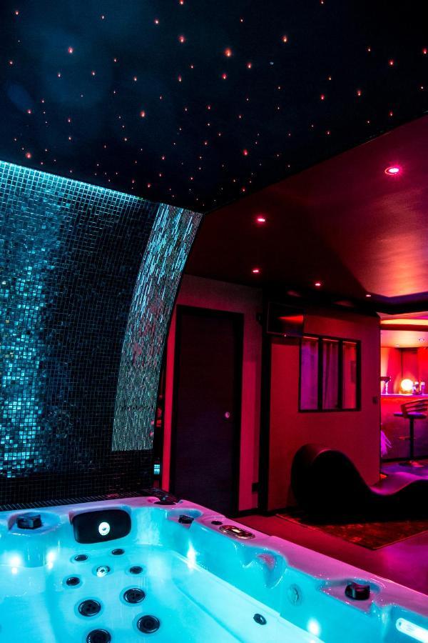 L'Insolite Spa Privatif "Suite Luxueuse-Jacuzzi" Toulouse Exterior photo
